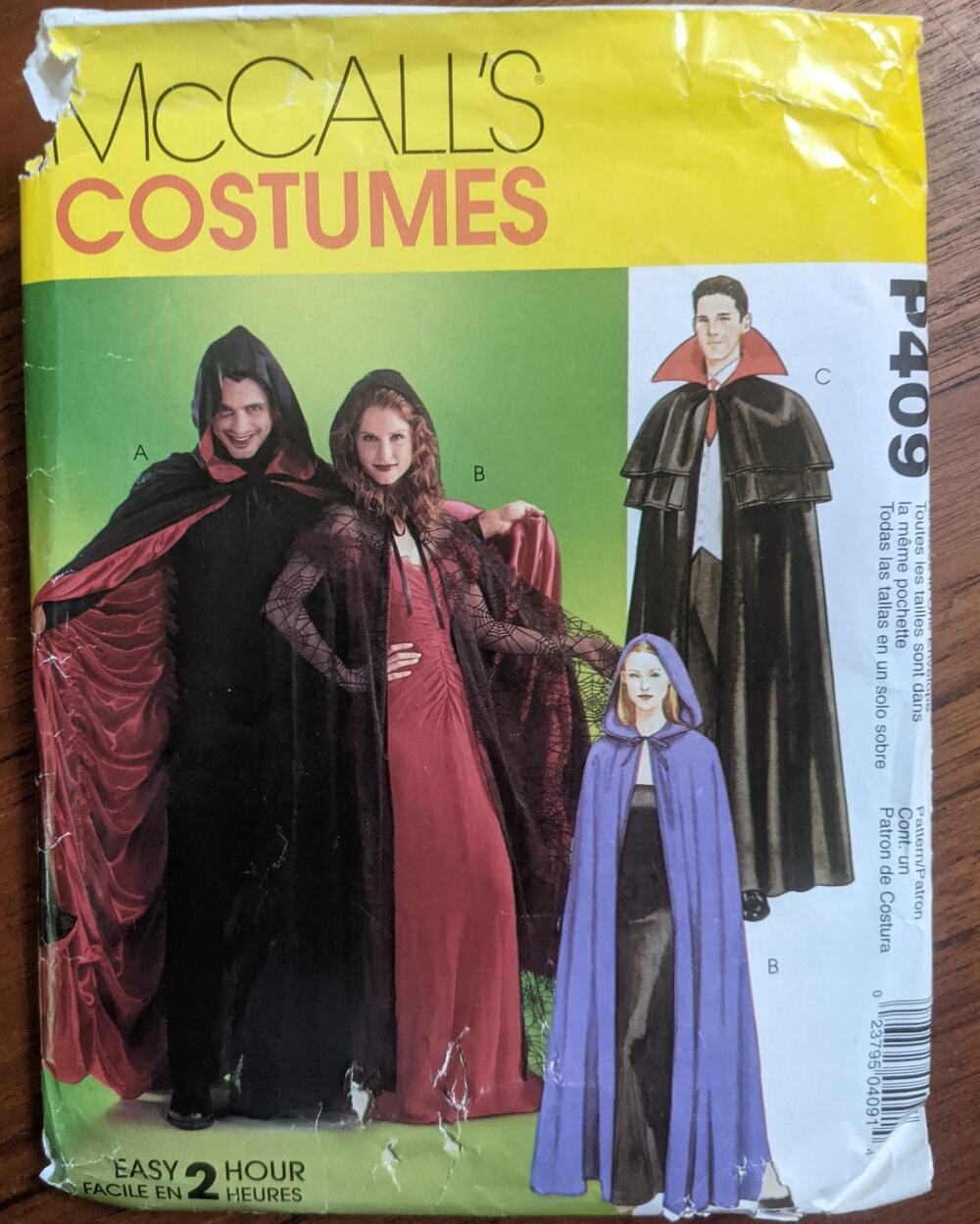 UNCUT McCall's Cape Costume Pattern P409